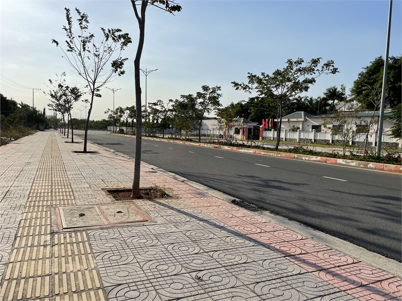 (Chính chủ) Cần bán gấp đất mặt tiền đường Trường Chinh (đường 81)