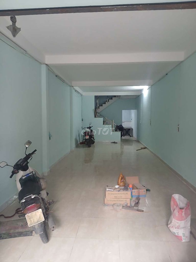 CHO THUÊ NHÀ NGUYÊN CĂN – PHÙ HỢP MAY MẶC, CẮT VẢI, KINH DOANH & SẢN XUẤT NHỎ