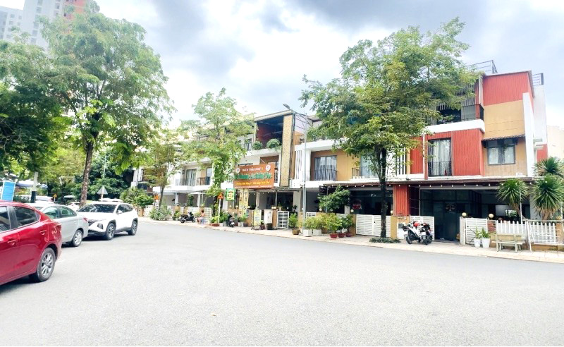 Bán Nhà Mặt Tiền Thăng Long Home Hưng Phú Thủ Đức 138m² – Dòng Tiền 17 Triệu/Tháng – Chỉ 12.7 Tỷ