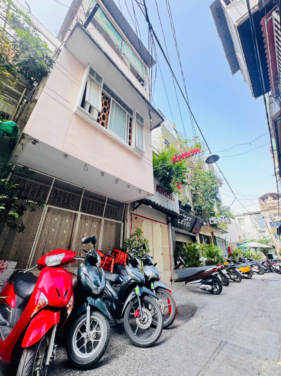 CHÍNH CHỦ 1 ĐỜI XƯA BÁN NHÀ 3 TẦNG MẶT TIỀN HXH 6M Đ.NGUYỄN TRÃI, QUẬN 1- DT 59M2 SH VUÔNG ĐẸP- NHÀ 2 MT TRƯỚC & SAU KD NHỘN NHỊP- 0938676685 GIANG GIANG