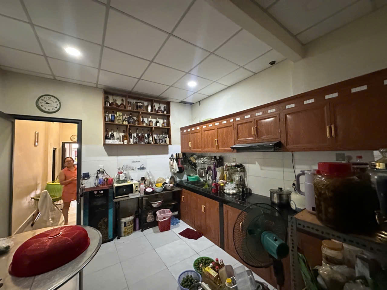 Nhà mặt tiền kinh doanh ngay chợ nhỏ Hiệp Phú, oto tránh, 90m2 chỉ 9đ. LH Hân 0347167886
