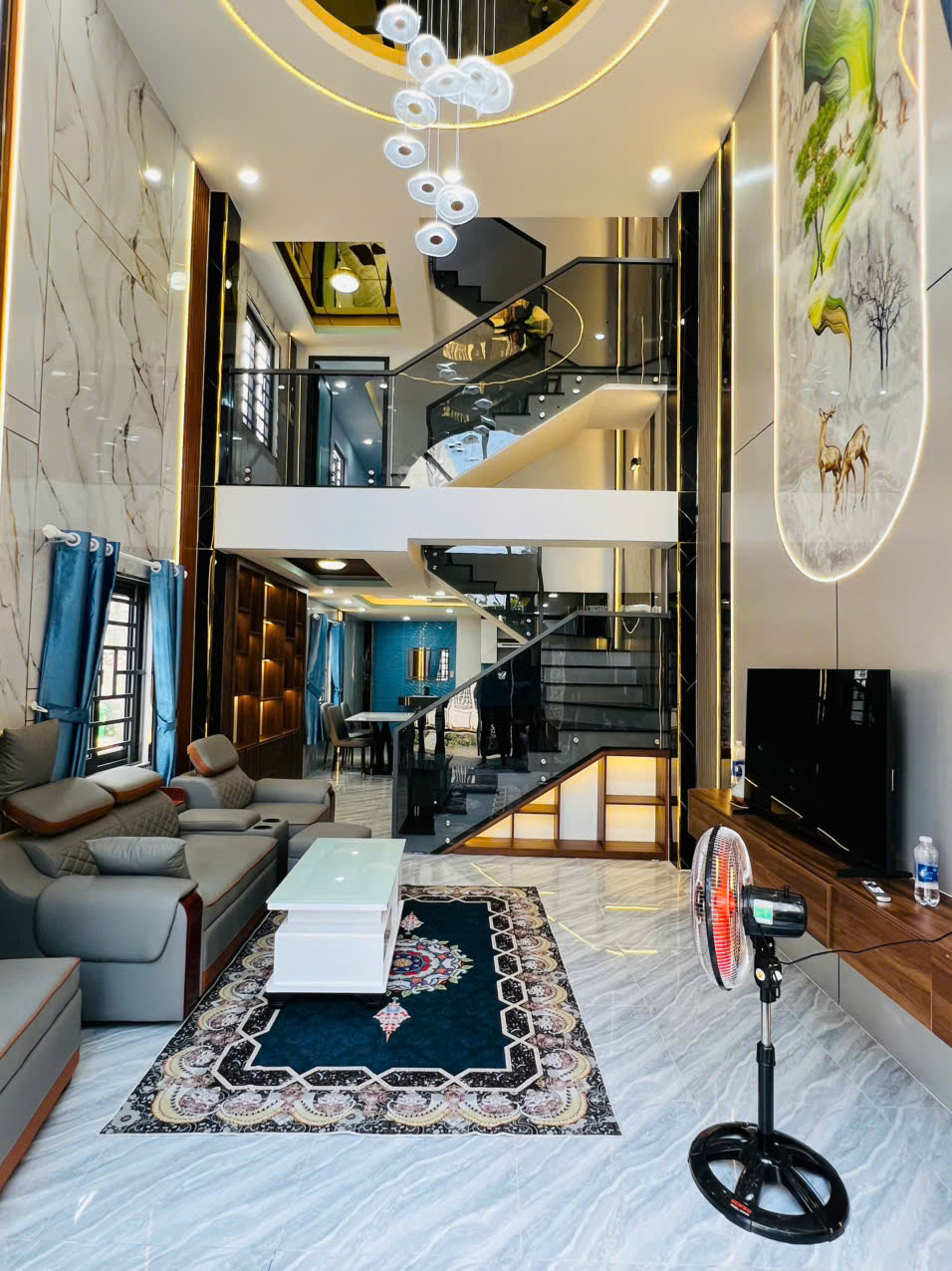 Nhà phố đẹp Tam Bình, Lô góc 2MT - 4 Tầng - Nhỉnh 5,5 tỷ – Đường 8m – Ôtô ngủ trước nhà