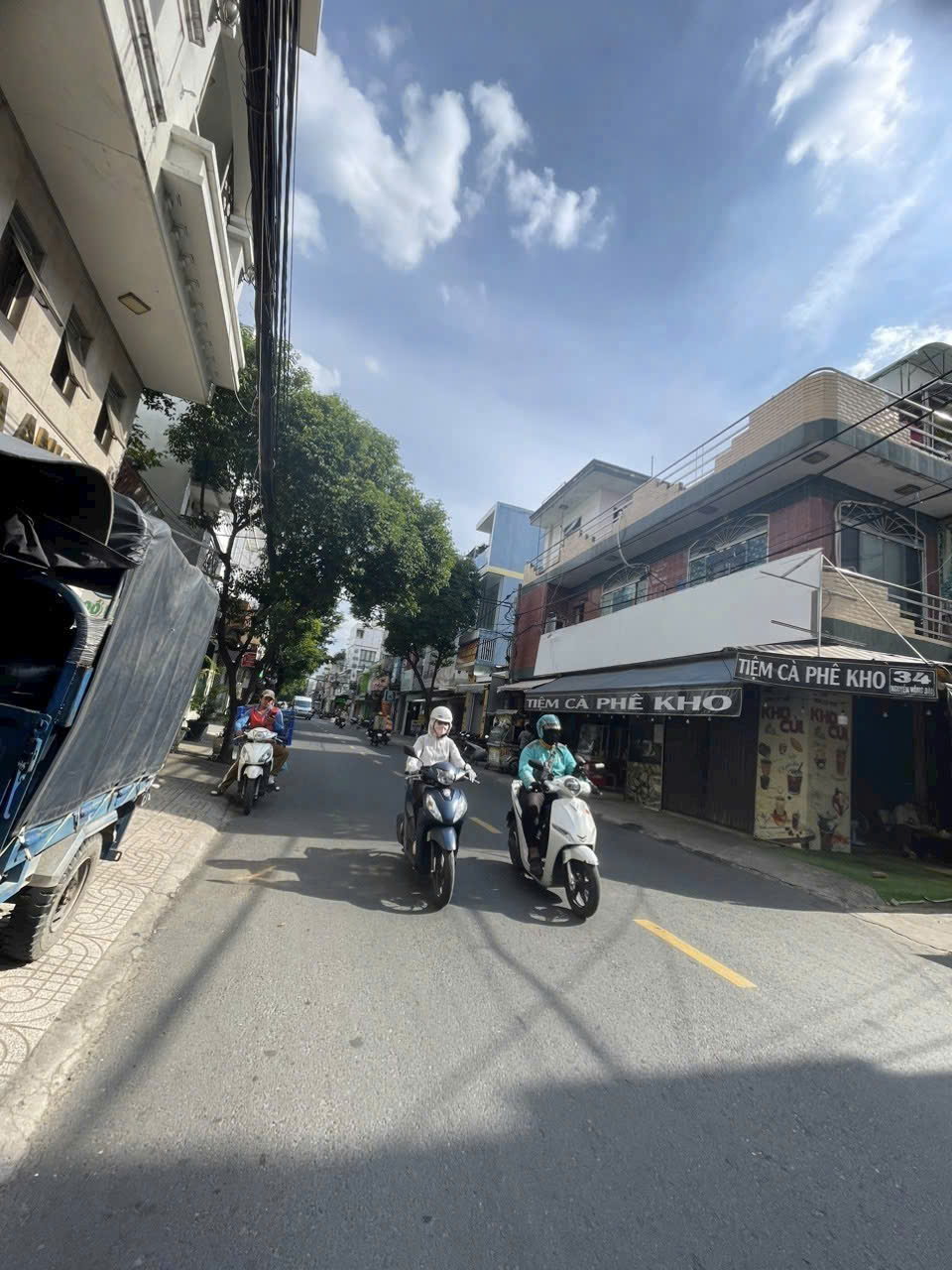 Nhỉnh 14 Tỷ  Xíu  Mặt Tiền Nguyễn Hồng Đào Tân Bình  4 Tầng Ngang 5m Bề Thế
