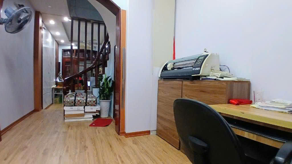 CHÍNH CHỦ CẦN BÁN NHÀ 3 TẦNG – NGÕ 122 PHỐ KIM GIANG giao thông thuận tiện kết nối Nguyễn Xiển – Vành đai 3 – Linh Đàm.