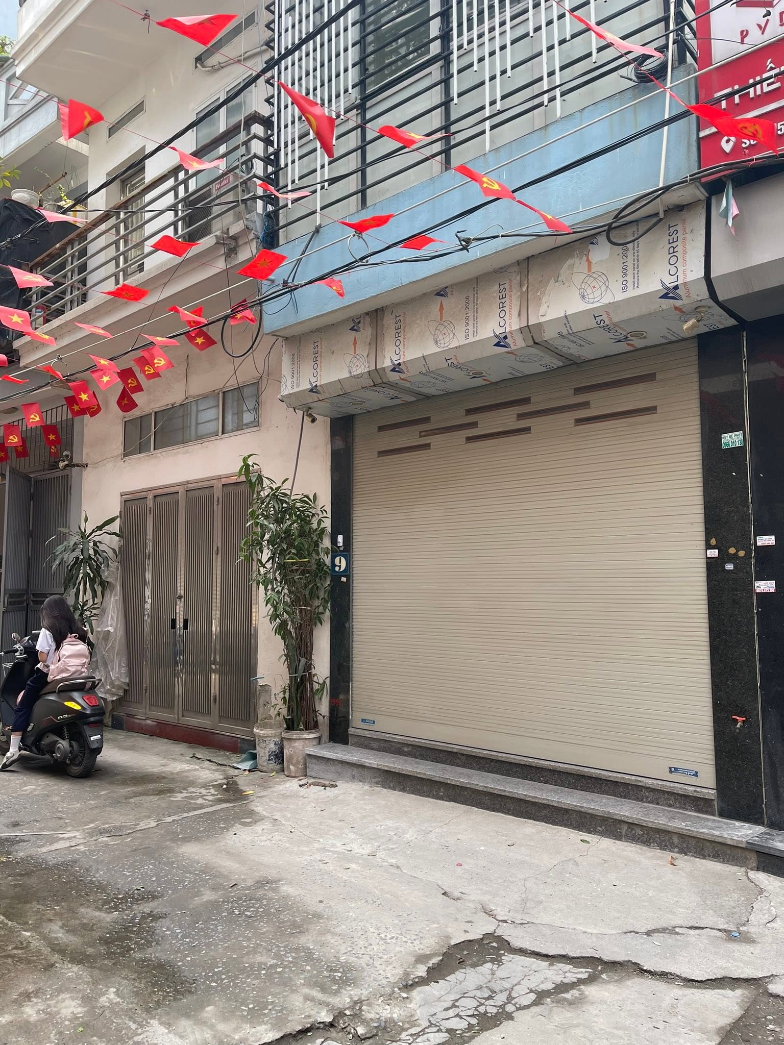 Hoàng Như Tiếp Long Biên 10 tỷ 50m,ô tô đỗ cửa,gần phố