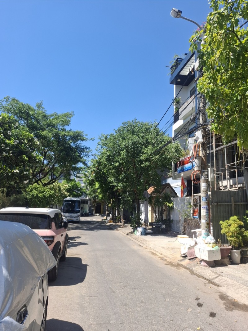 Bán Tòa Căn Hộ 8 Tầng An Thượng 22, 90m², Dòng Tiền 230 Triệu/Tháng, Giá 30 Tỷ