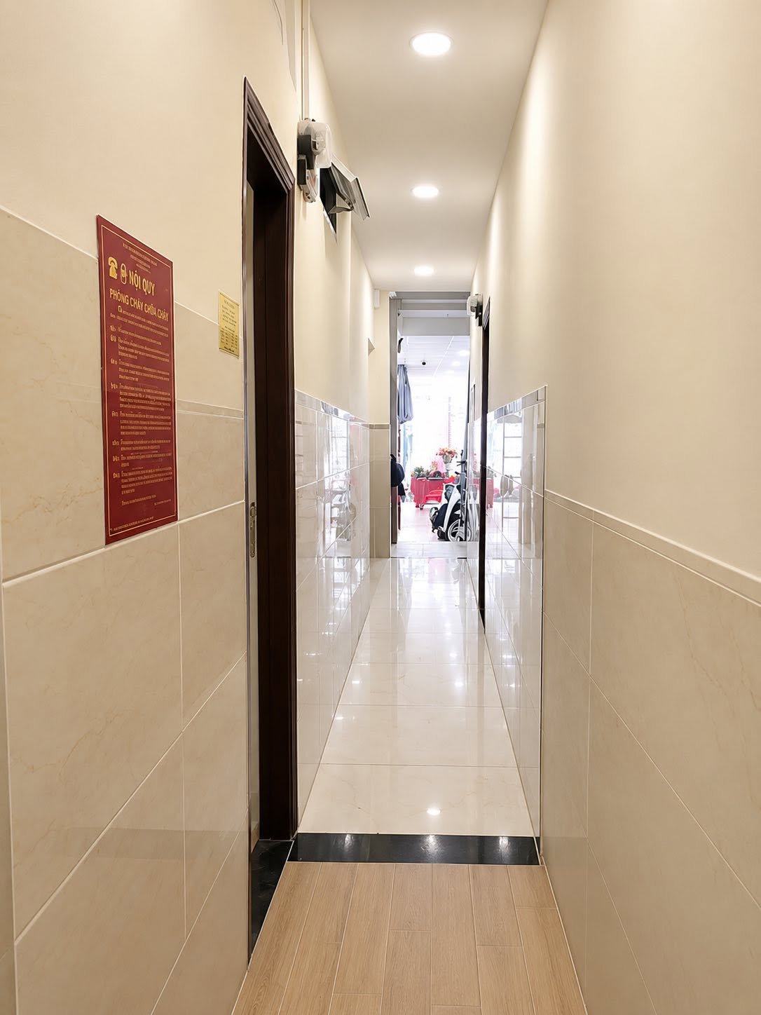 SIÊU PHẨM ZÒNG TIỀN - 122M² NGANG 8M - 4 TẦNG 16 PHÒNG - DOANH THU 70TR  CHỈ 13 TL