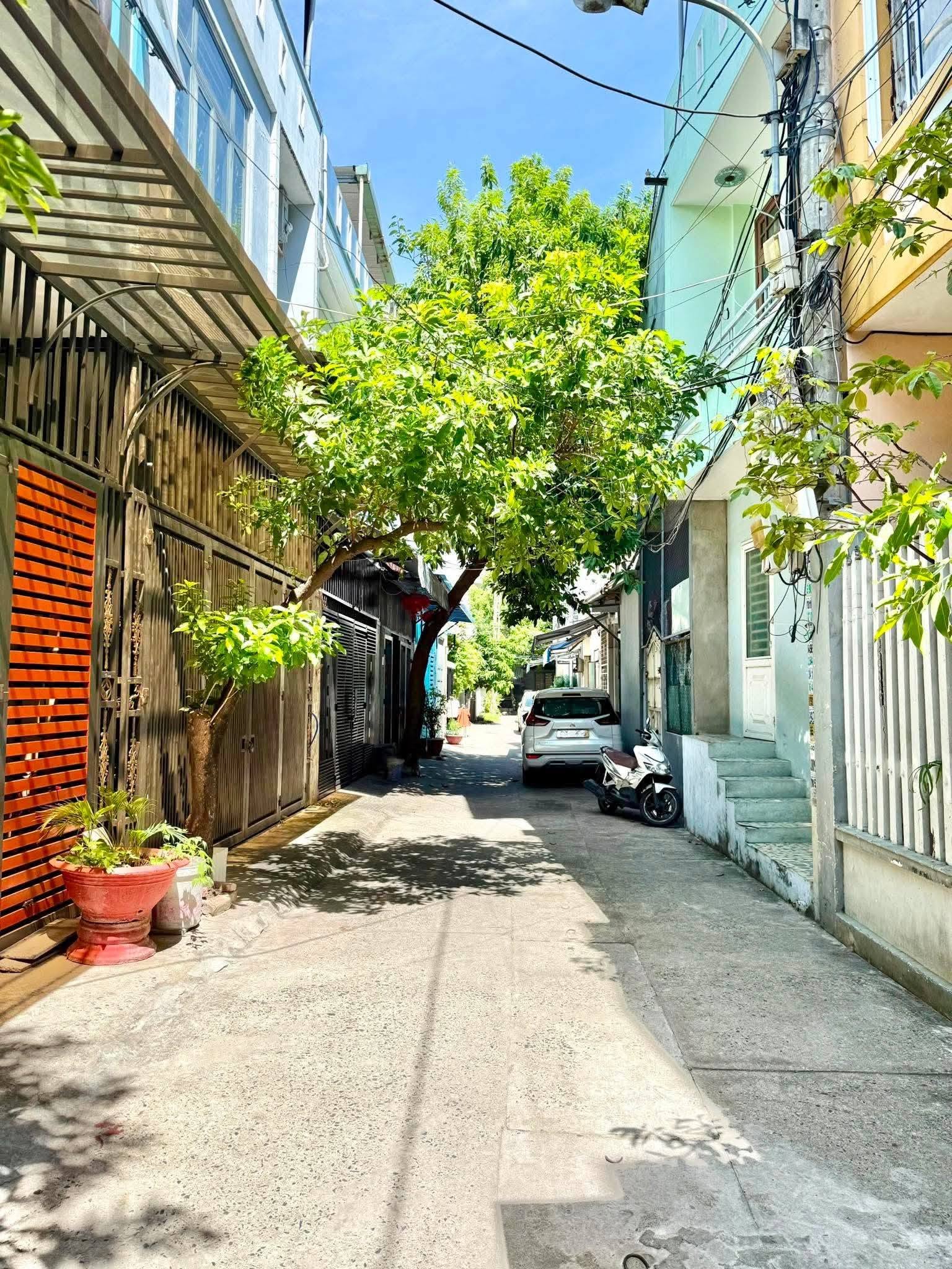 ♣ Đường Ô tô đậu, sát Chợ Kỳ Đồng, 62m2, 2 tầng sạch đẹp, 4.x tỷ
