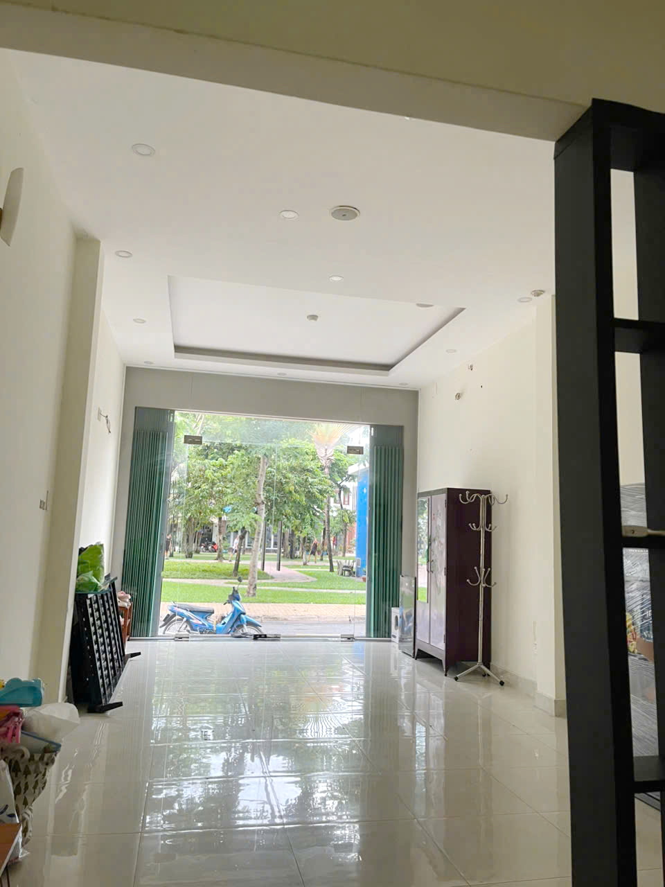 Nhà 4 tầng MT nội bộ Bông Sao P5Q8 . Giá 11,6 tỷ TL