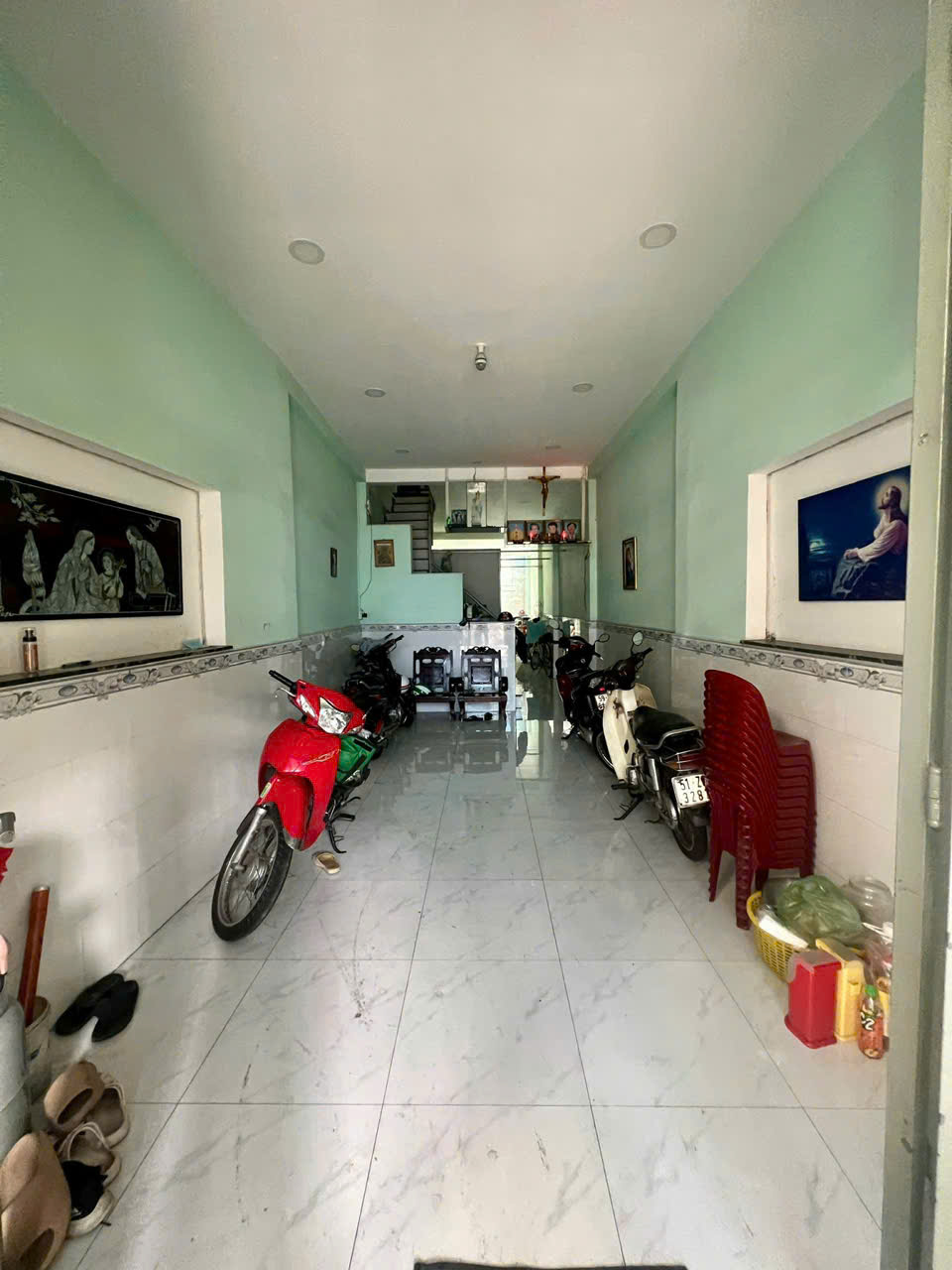 Bán nhà xe hơi ngay nhà Q4 diện tích bự có 10 đ