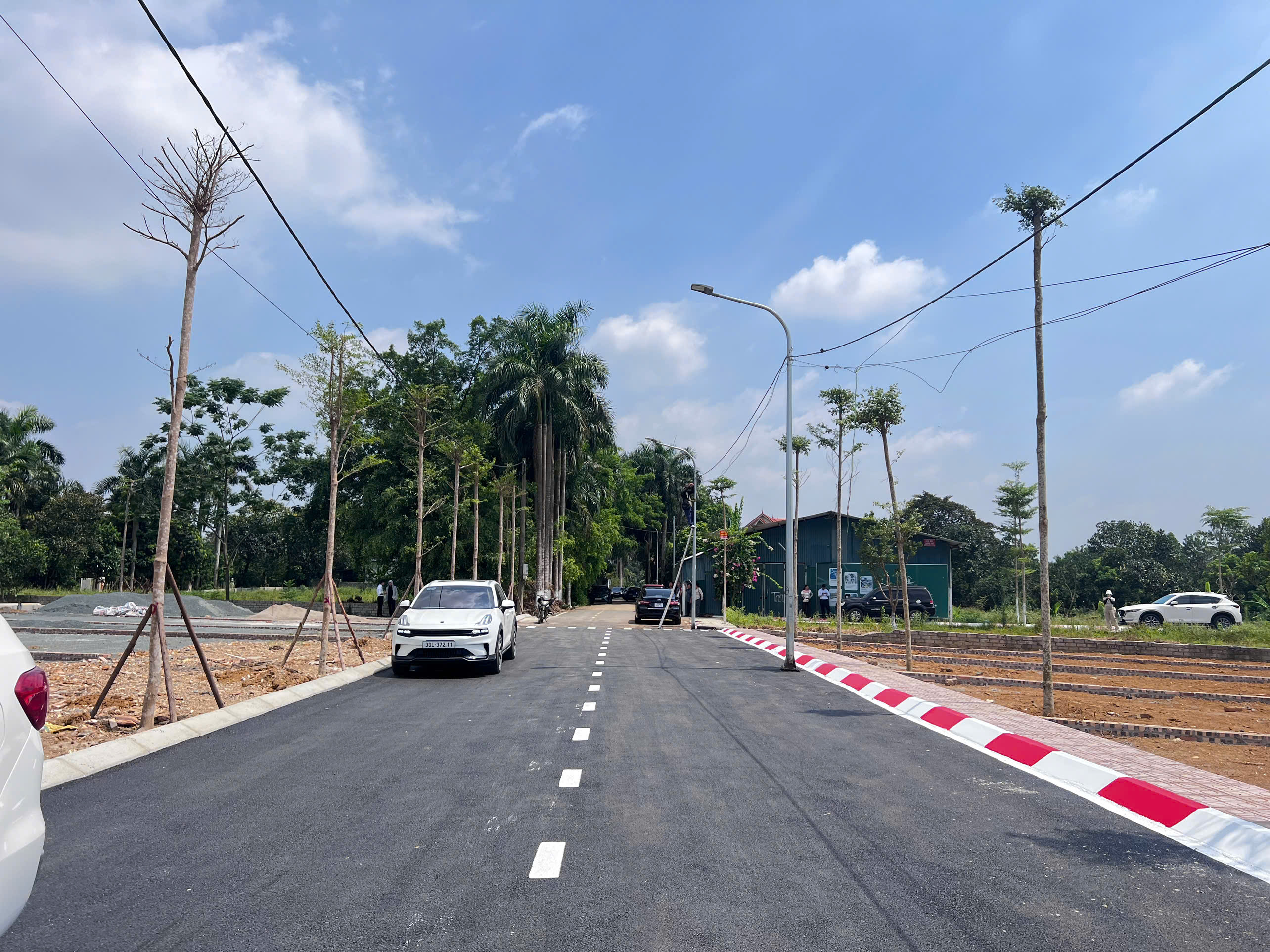  Bạn đang tìm một lô đất vừa đẹp, vừa có tiềm năng tăng giá mạnh tại Hòa Lạc