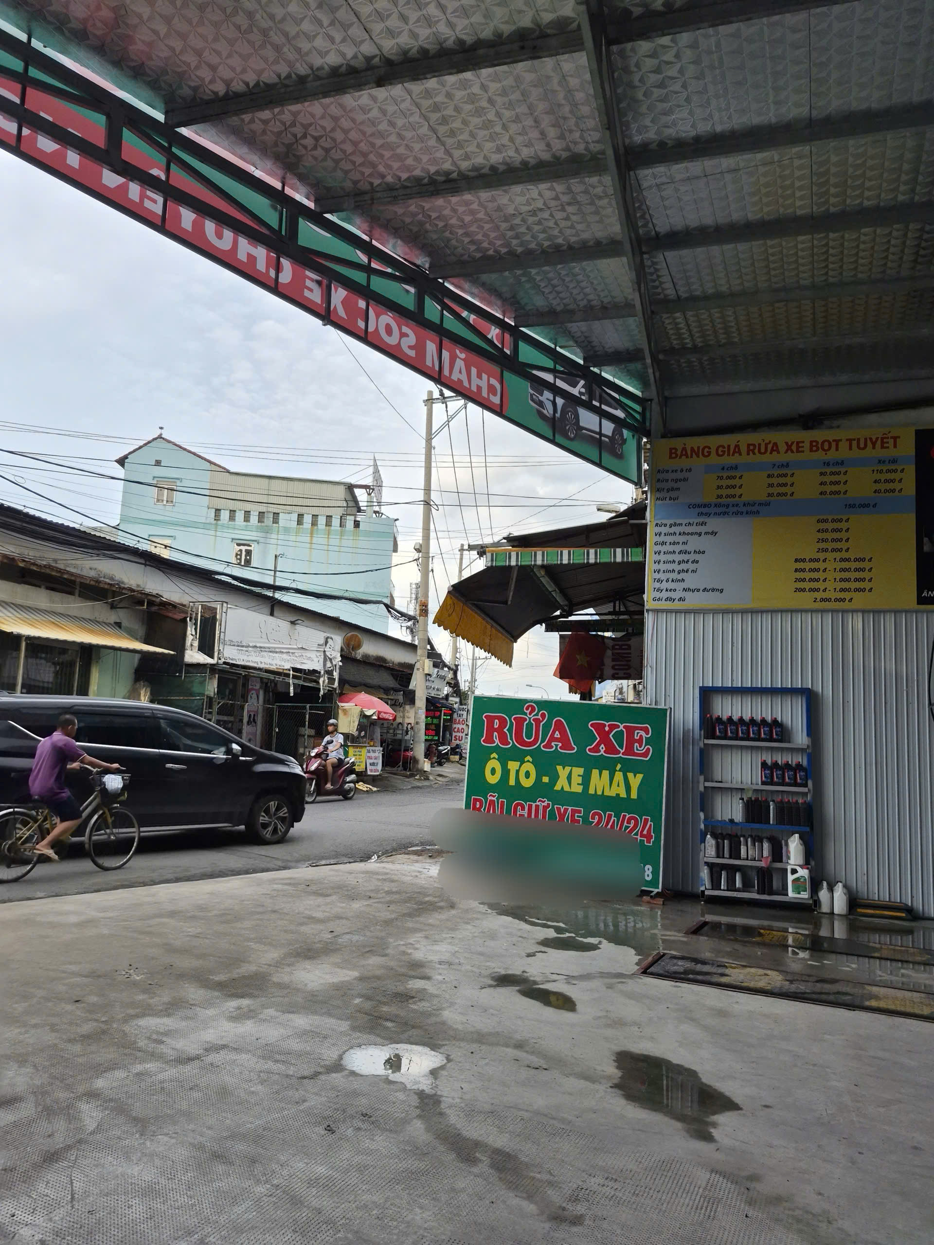 Sang nhượng mặt bằng kinh doanh bãi giữ xe - rửa xe ô tô diện tích 1.850m²