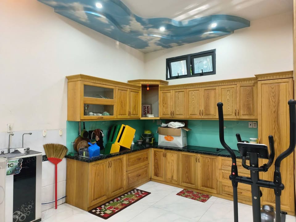 Mặt tiền xe hơi chợ Rạch Ông, đường Nguyễn Thị Tần 5x25, 4 tầng chỉ 11 tỷ 3