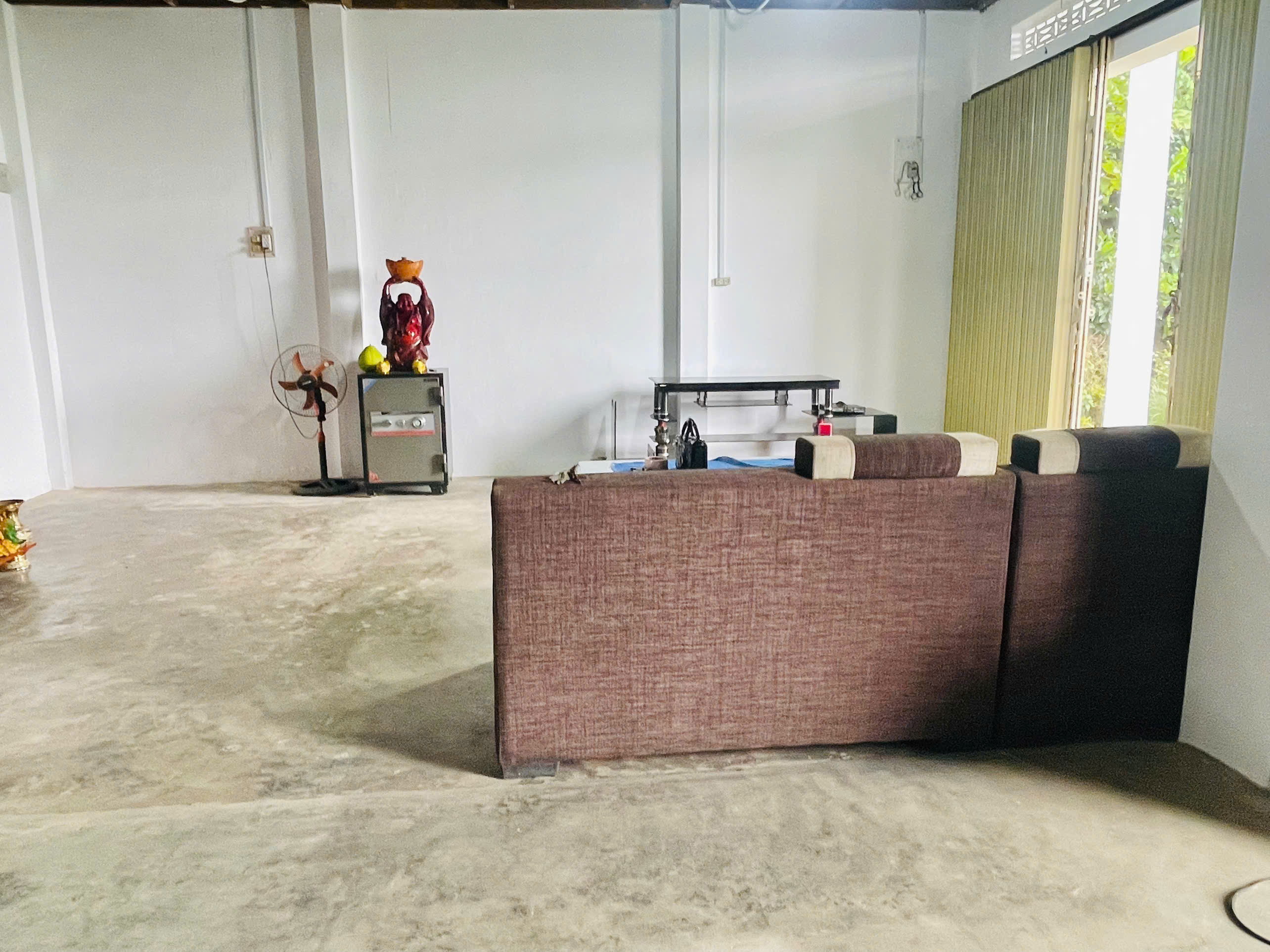 CHỦ NGỘP HẠ 400 TRIỆU – BÁN ĐẤT TẶNG NHÀ 2 MẶT TIỀN KINH DOANH ĐƯỜNG DÀI THẾ DƯƠNG, ĐƠN DƯƠNG