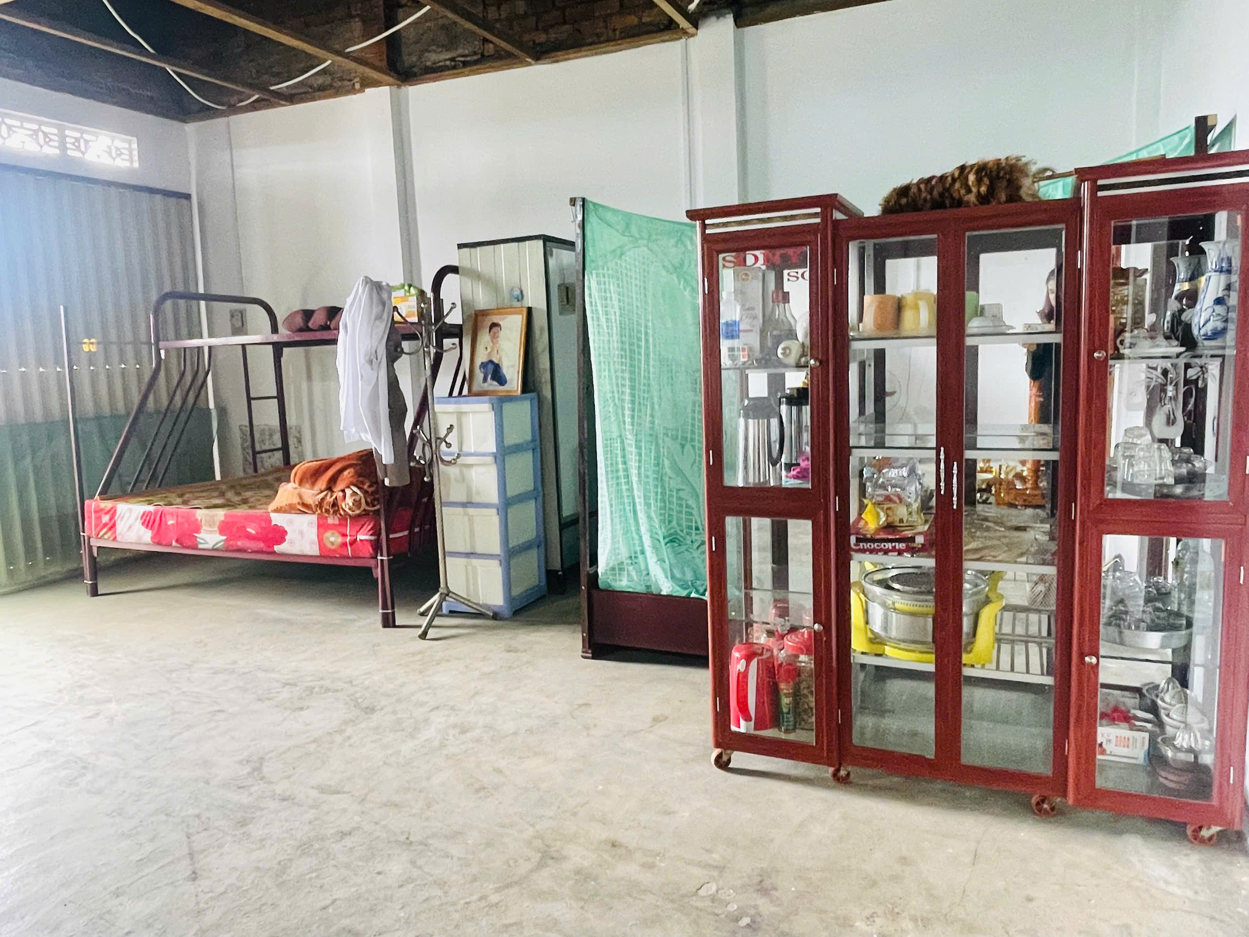 CHỦ NGỘP HẠ 400 TRIỆU – BÁN ĐẤT TẶNG NHÀ 2 MẶT TIỀN KINH DOANH ĐƯỜNG DÀI THẾ DƯƠNG, ĐƠN DƯƠNG