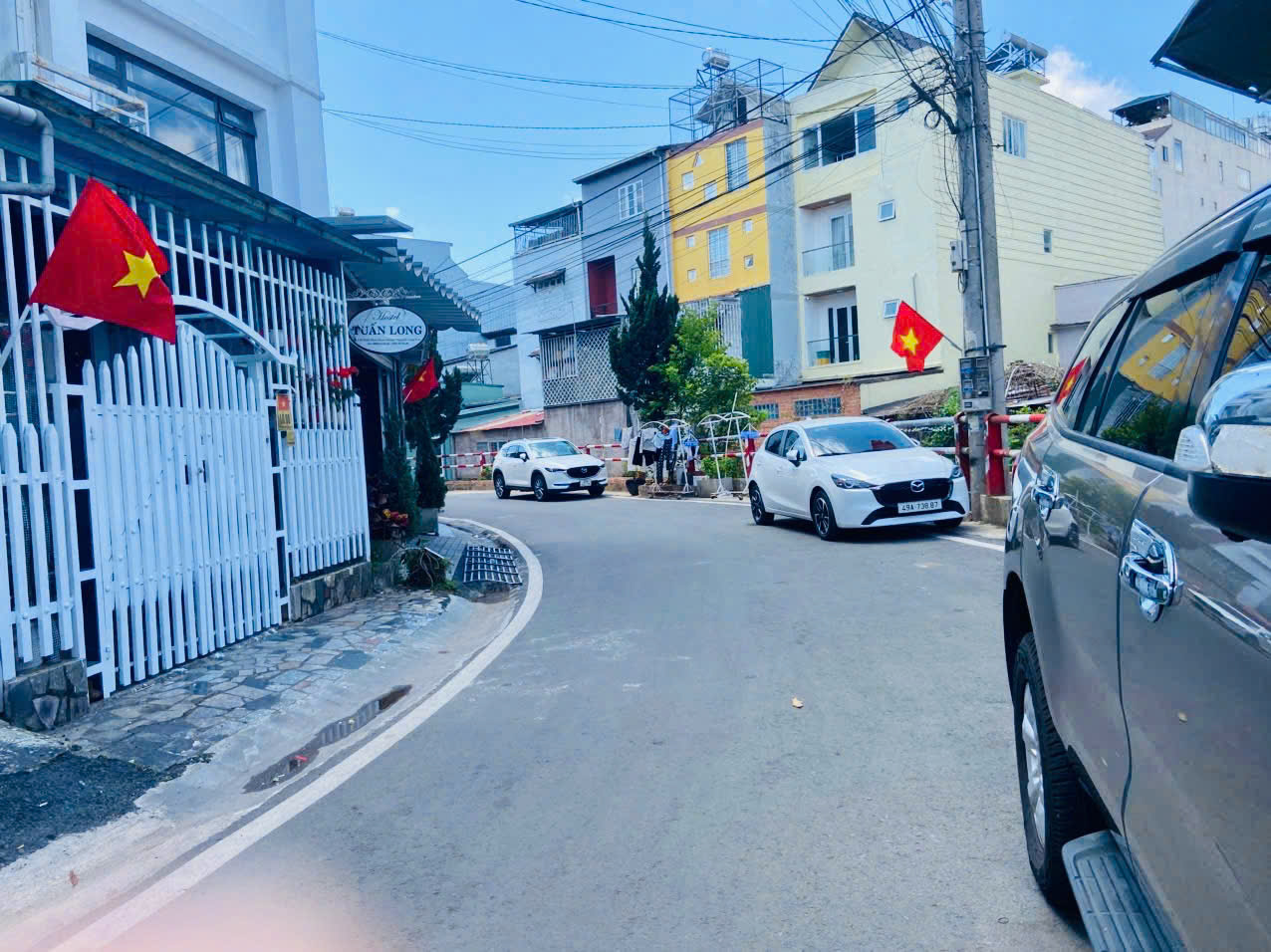 SIÊU PHẨM NHÀ PHỐ KINH DOANH ĐƯỜNG PHAN ĐÌNH PHÙNG, P.XUÂN HƯƠNG – ĐƯỜNG NHỰA LỚN 2 Ô TÔ NÉ NHAU – TẶNG FULL NỘI THẤT CAO CẤP