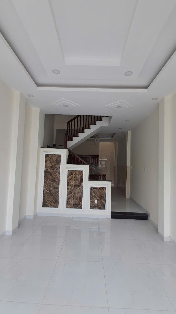 BÁN NHÀ 5 LẦU MỚI XÂY NGAY VẠN PHÚC - HẺM 520 QUỐC LỘ 13 - HIỆP BÌNH PHƯỚC - TP THỦ ĐỨC