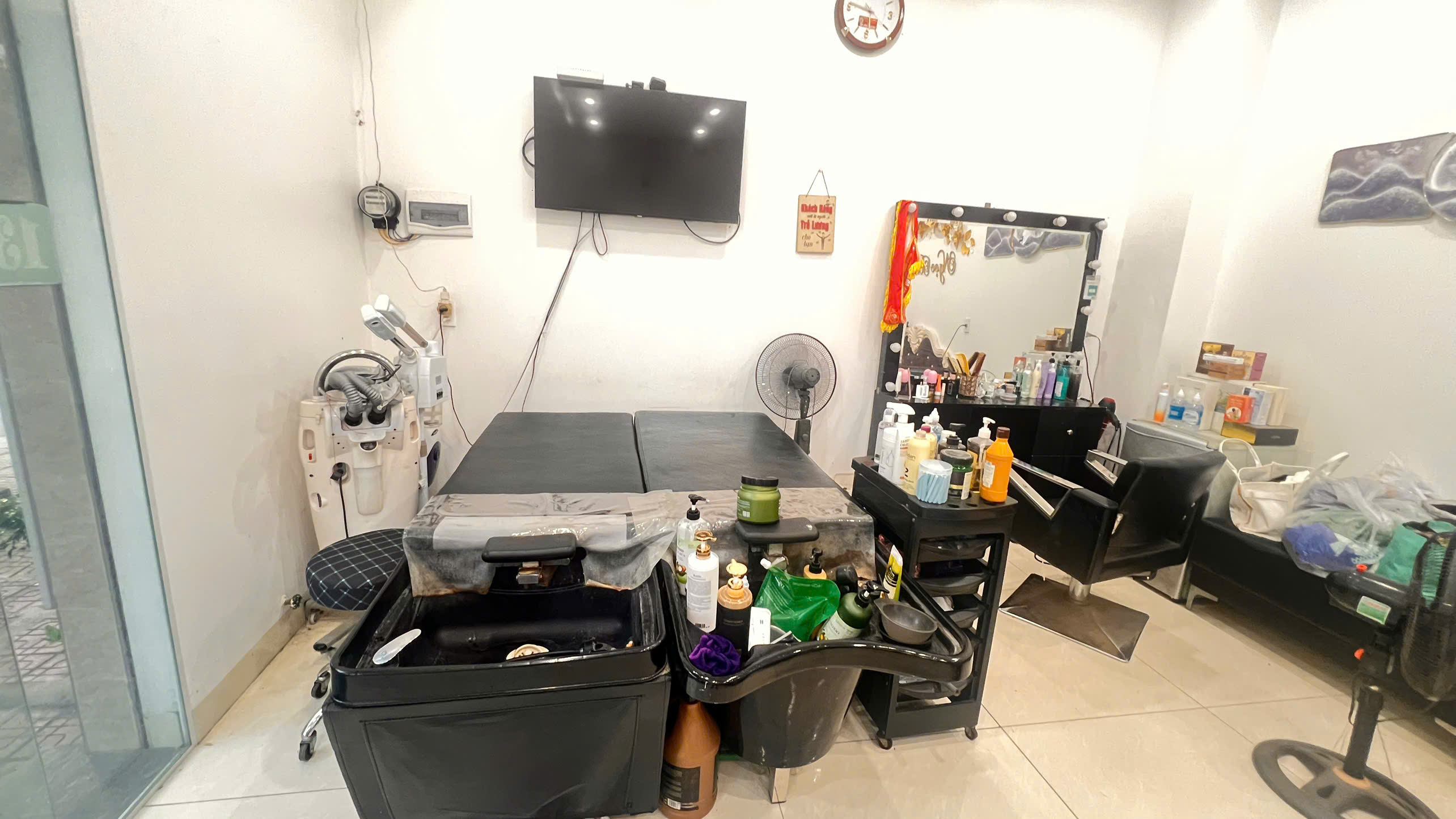 CẦN SANG NHƯỢNG TIỆM NAIL MI,GỘI ĐẦU, CHĂM SÓC DA TẠI THÁI BÌNH