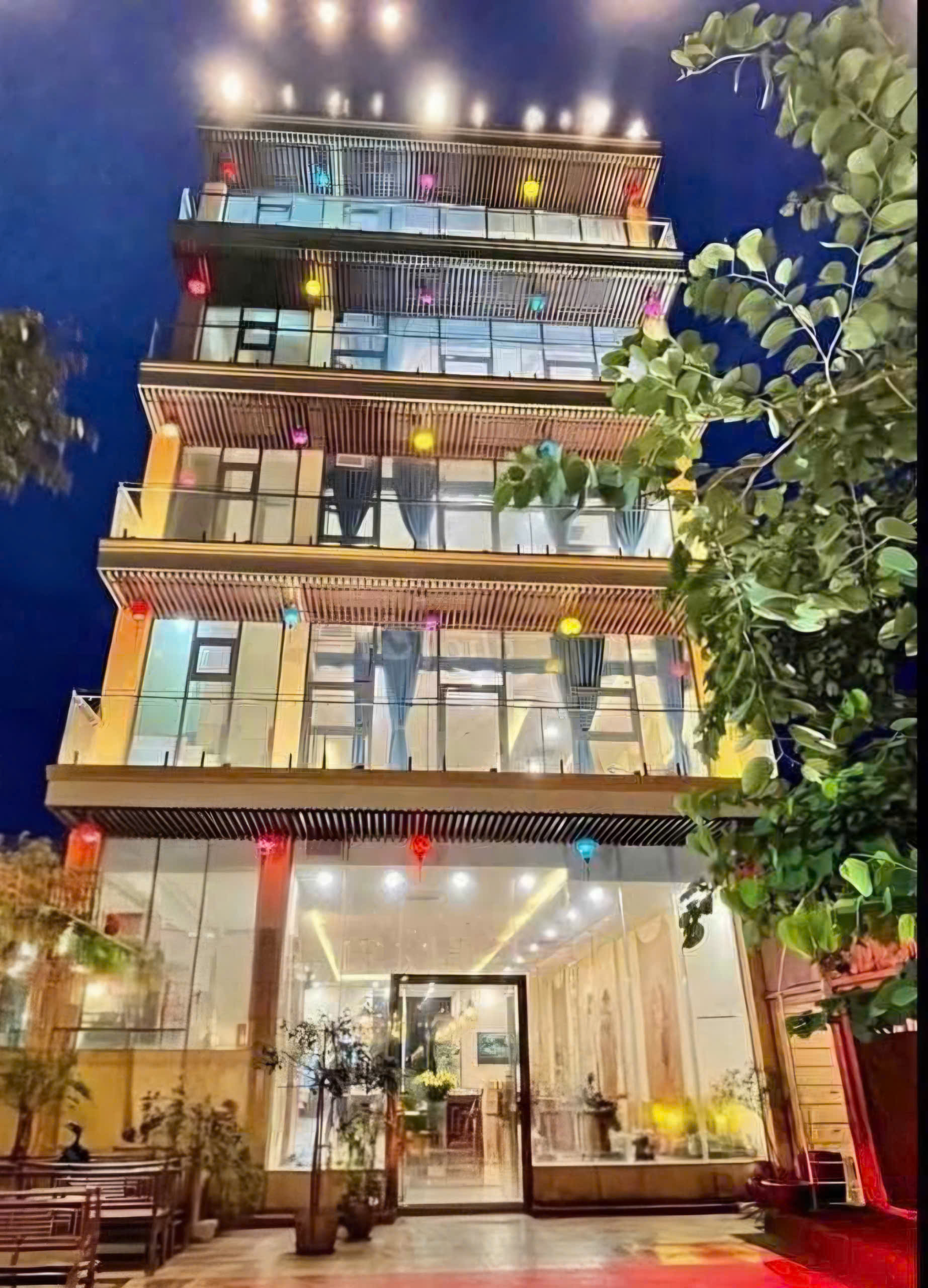 Cho thuê nhà, Trần Nhân Tông, Mai Hắc Đế, THANG MÁY; 131m2* 5T -37 tr