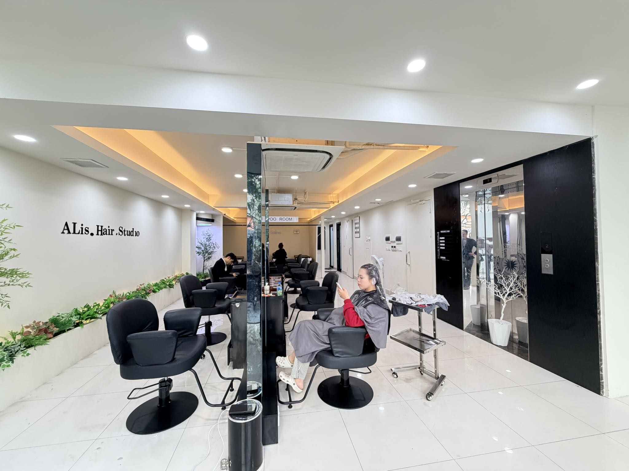 🔅 BÁN TÒA NHÀ VĂN PHÒNG PHỐ KHÚC THỪA DỤ 150M2 9T MT 9M, CHỈ 115 TỶ 🔅