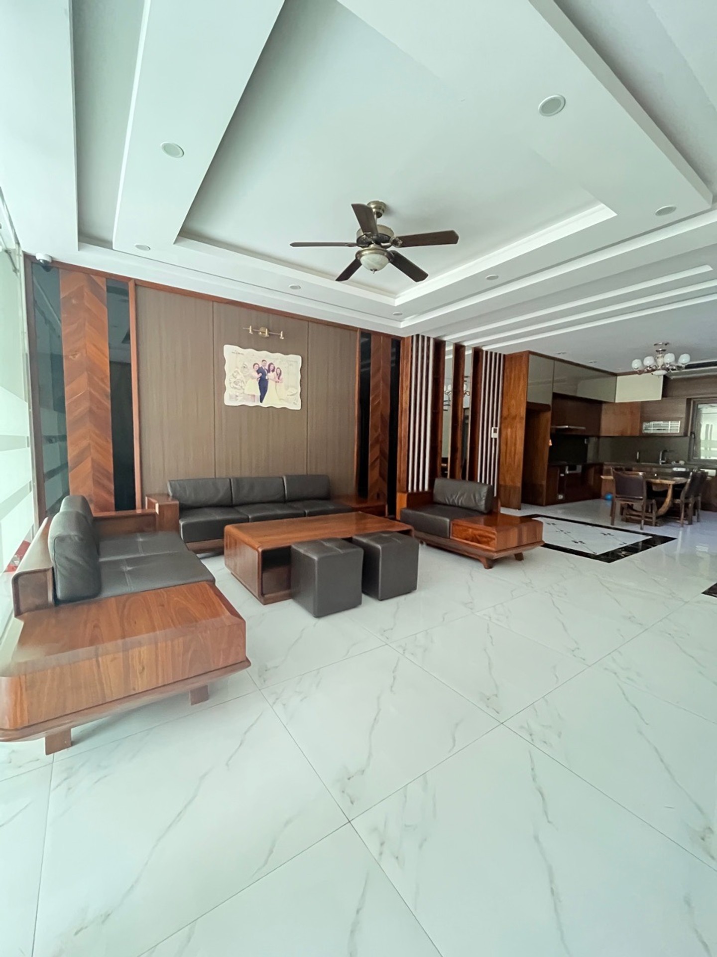 Nhà mặt phố Đồng Thiện – 96m² x 4 tầng, thang máy, full nội thất cao cấp.