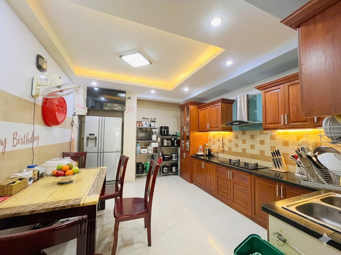 Bán Nhà Tân Phú – HXH thông tứ tung ,Kế khu biệt thự ADC ,Lũy Bán Bích , 64m² , 4 tầng ,Nhỉnh  11 tỷ
