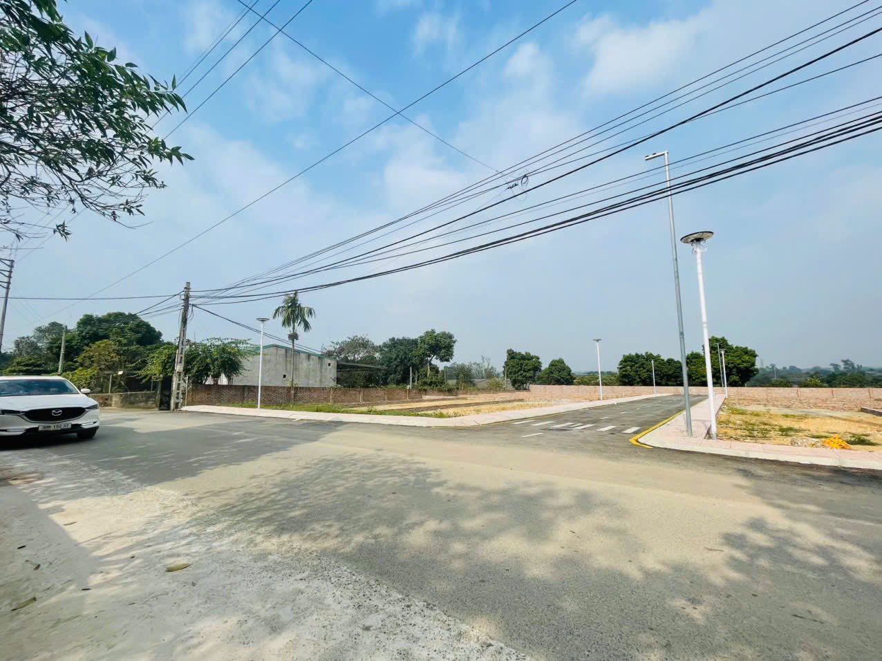 CHÍNH CHỦ CẦN TIỀN CẮT LỖ 100m² TRỤC CHÍNH KINH DOANH BA VÌ CHỈ 1,75 TỶ