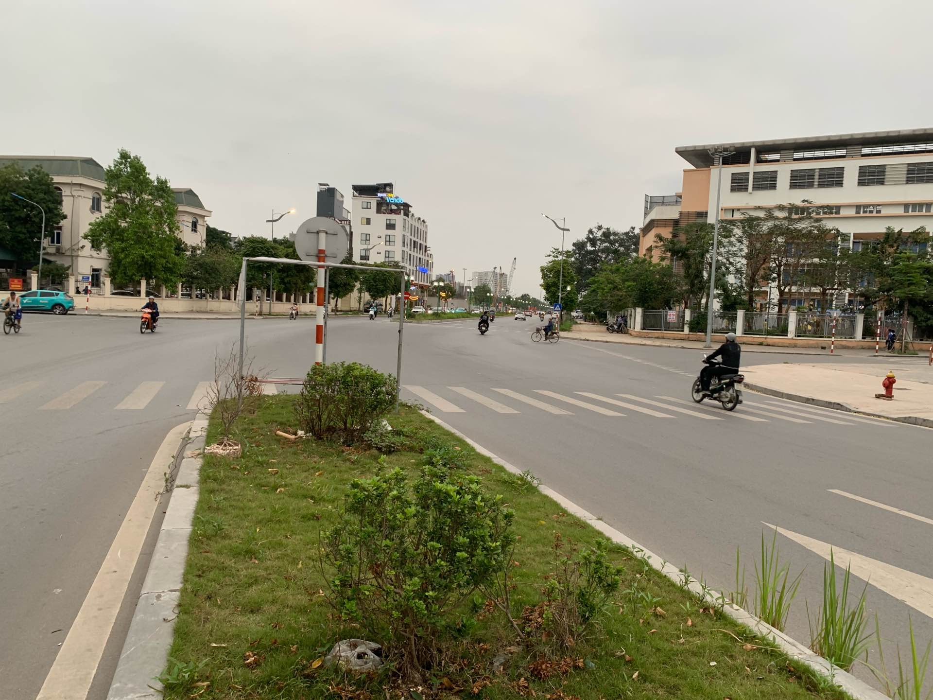 BÁN ĐẤT NGỌC THỤY 75M2- MT 5.5M- MẶT PHỐ, KINH DOANH, VỊ TRÍ VIP- 31.x Tỷ