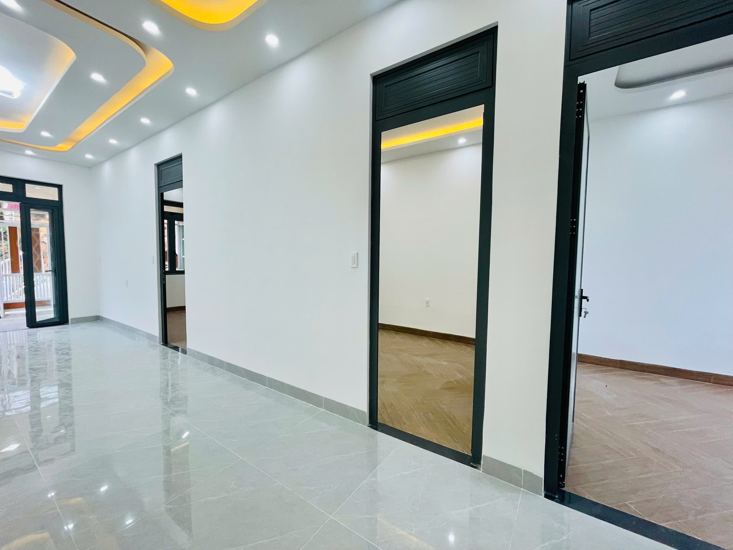 NHÀ PHỐ AN SƠN RỘNG RÃI GIÁ MỀM – 3 PHÒNG NGỦ KIÊN CỐ – CHỈ 2 TỶ 850
