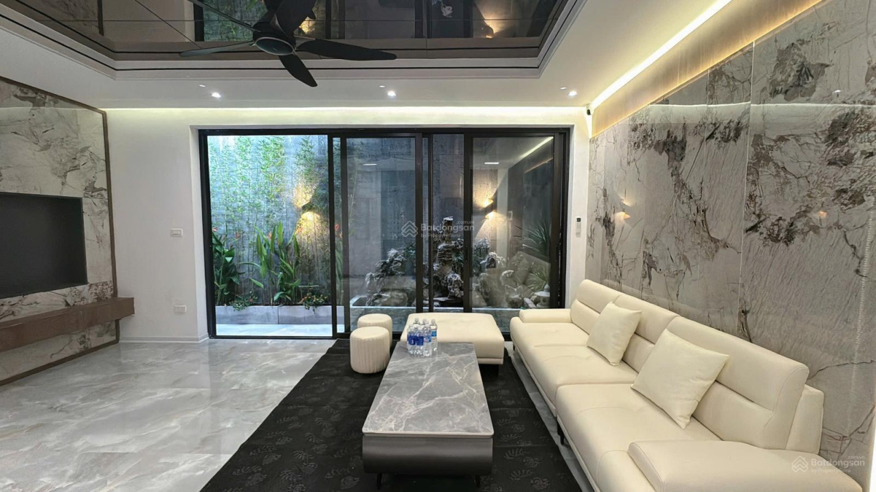 Bán nhà phân lô quân đội Hoàng Văn Thái Thanh Xuân - 6 tầng thang máy, mặt tiền rộng, nhỉnh 12 tỷ. Ib xem ngay