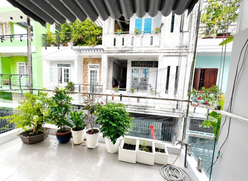 Bán Nhà Thủ Đức 99m² Ngang 7.4m – Dòng Tiền 20 Triệu/Tháng – Gần ĐH Ngân Hàng