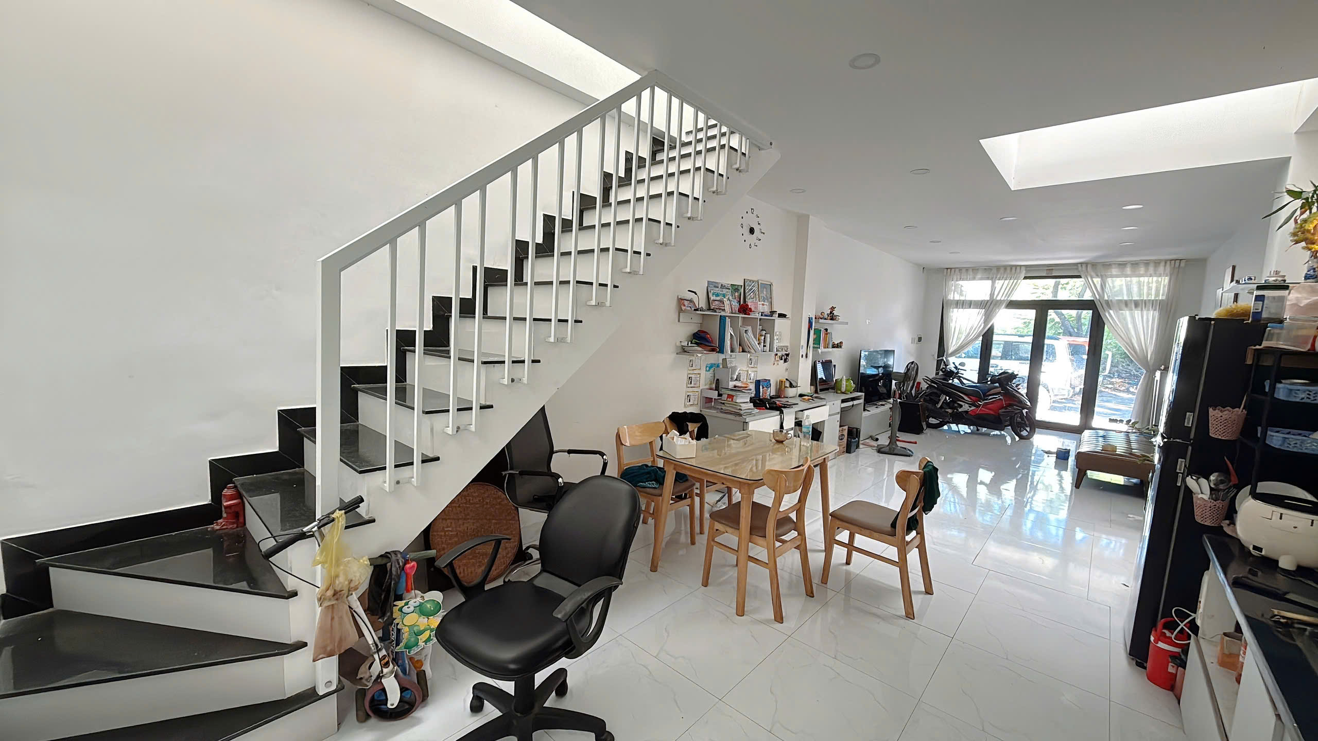 Nhà đẹp Vĩnh Thái, Nam Nha Trang, 2PN, 3 giếng trời, 4.6 tỷ