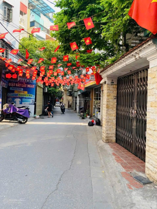 Giảm sốc 2 tỷ - Hoàng Văn Thái - 50m² x 6T - Thang máy - Chỉ 12.9 tỷ còn TL
