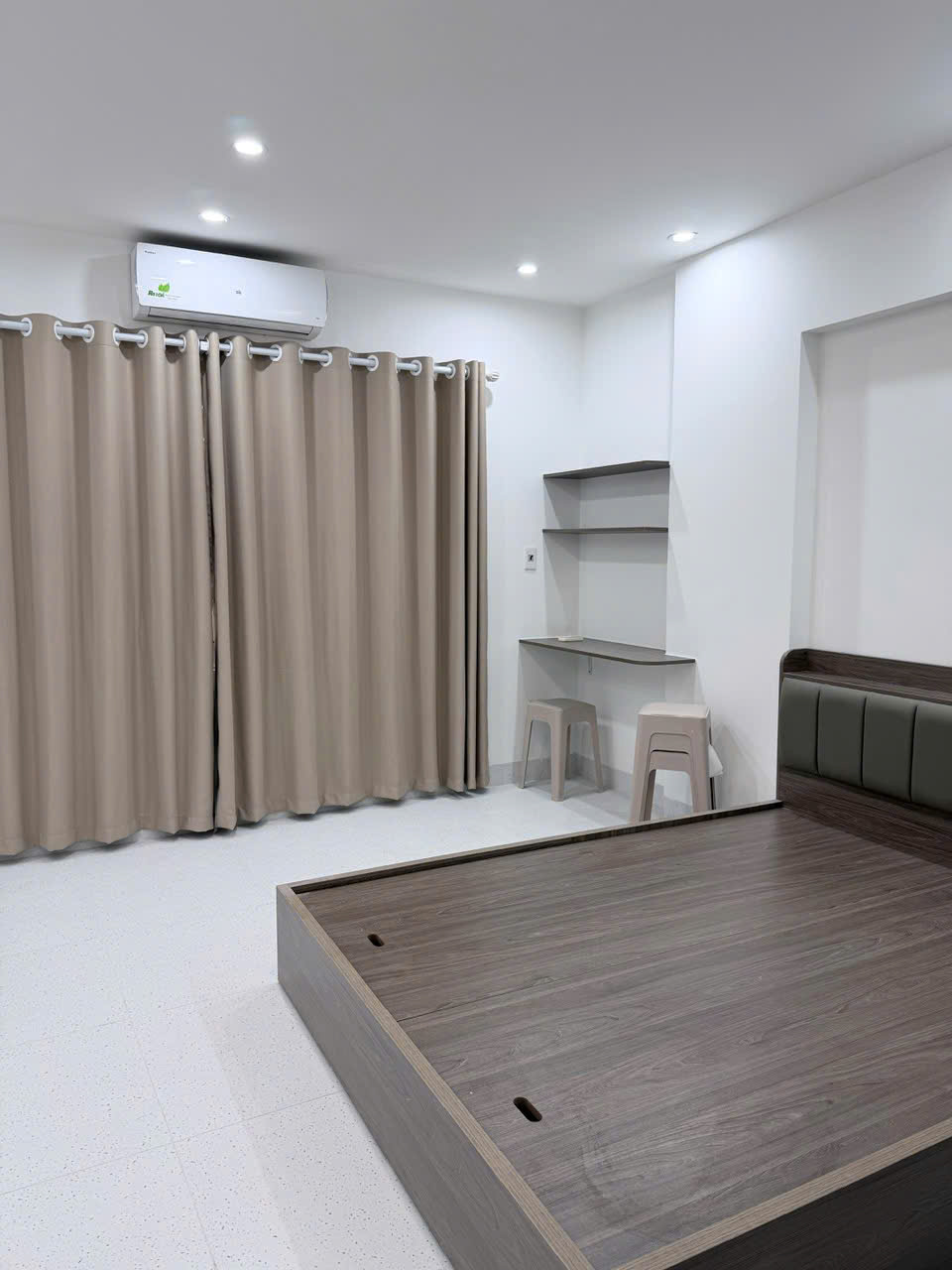 CHO THUÊ CĂN HỘ STUDIO 1N1K 50M2 FULL NỘI THẤT TẠI THỤY KHUÊ – TÂY HỒ, HÀ NỘI GIÁ 10TR/ THÁNG