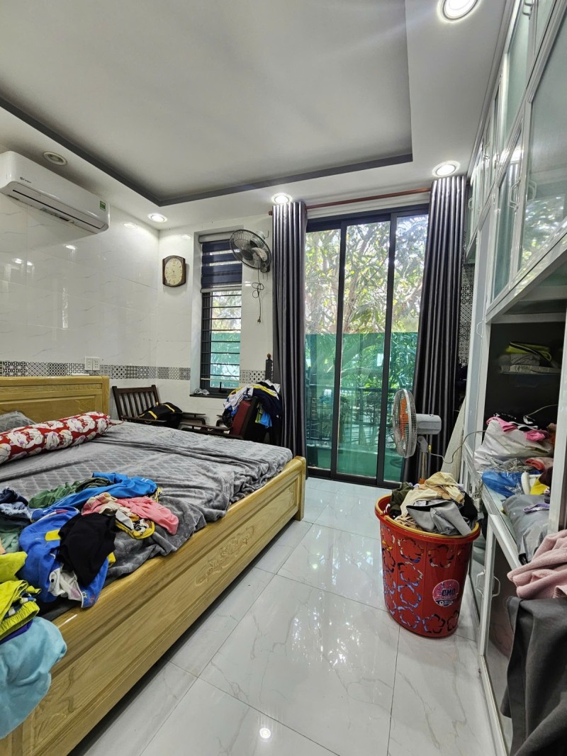 ► 2.35 tỷ kiệt Ngô Quyền gần Đài Pháo Hoa Sông Hàn, 3.5 tầng đẹp