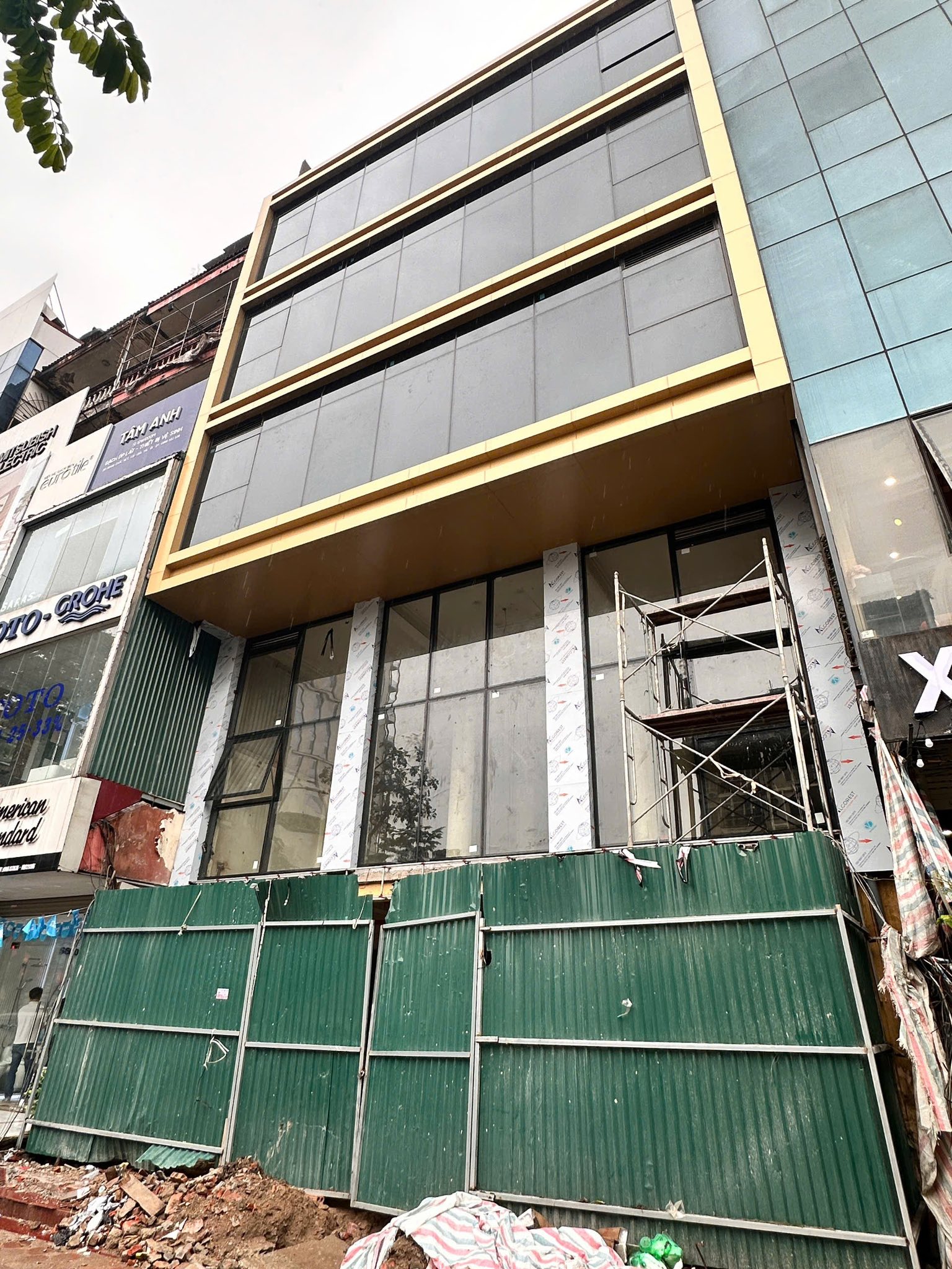 🔅 BÁN TÒA VĂN PHÒNG MẶT PHỐ HOÀNG QUỐC VIỆT 160M2 6 TẦNG MT 10M, CHỈ 170 TỶ 🔅
