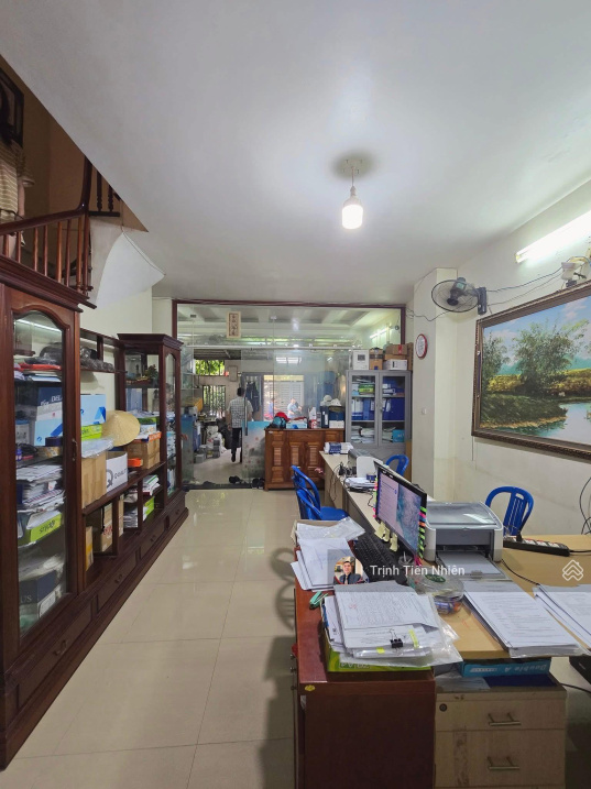 Bán liền kề 183 Hoàng Văn Thái cực đẹp view hồ Đầm Hồng 84m2