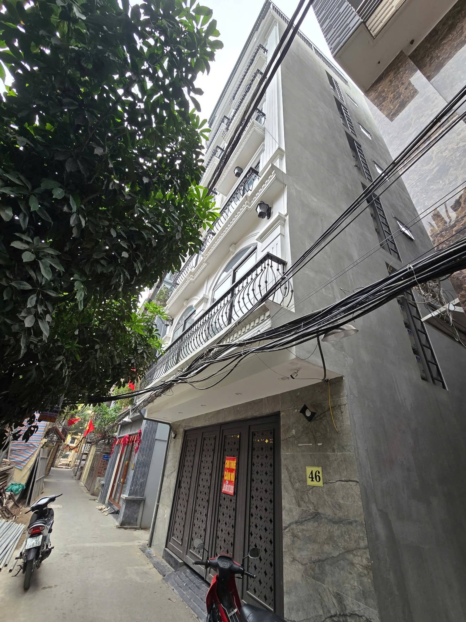 Về quê bán nhà Ngọc Lâm 9 tỷ 50m ô tô,Long Biên
