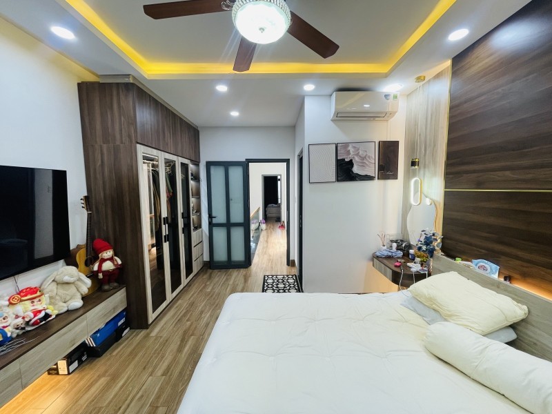 Bán nhà Hẻm 6m Quang Trung, gần  Chợ Hạnh Thông Tây, 4x20m, 4 Tầng - 4PN, 9,8  tỷ