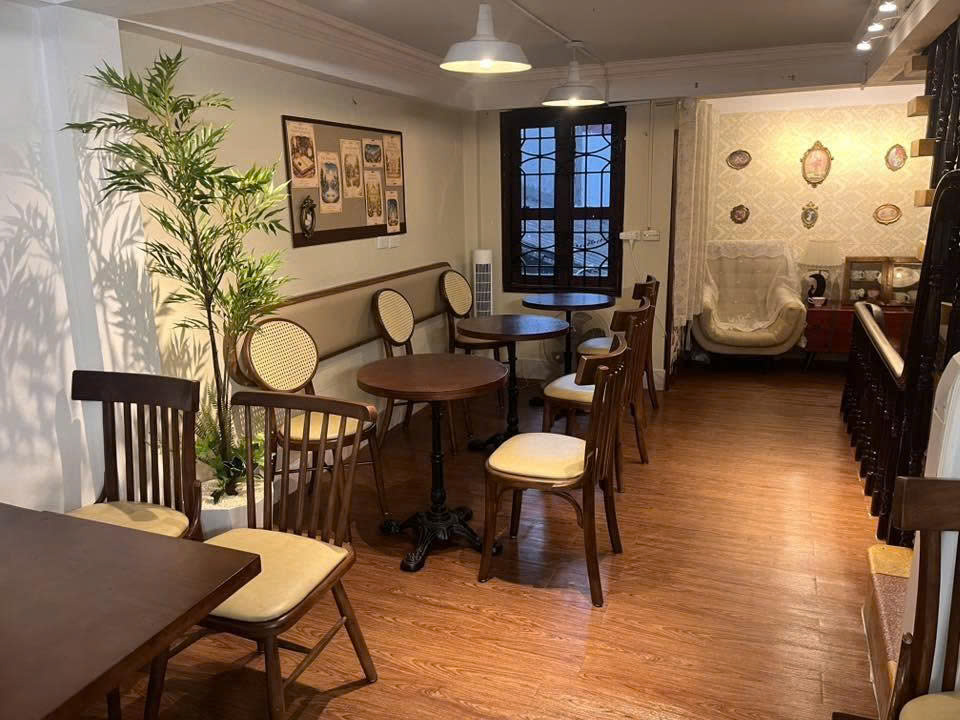 SANG NHƯỢNG QUÁN CAFE MỚI SETUP ĐẸP – VỊ TRÍ VÀNG GẦN NHÀ HÁT LỚN HỒNG BÀNG, HẢI PHÒNG – VÀO KINH DOANH NGAY