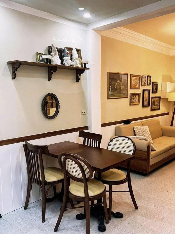 SANG NHƯỢNG QUÁN CAFE MỚI SETUP ĐẸP – VỊ TRÍ VÀNG GẦN NHÀ HÁT LỚN HỒNG BÀNG, HẢI PHÒNG – VÀO KINH DOANH NGAY