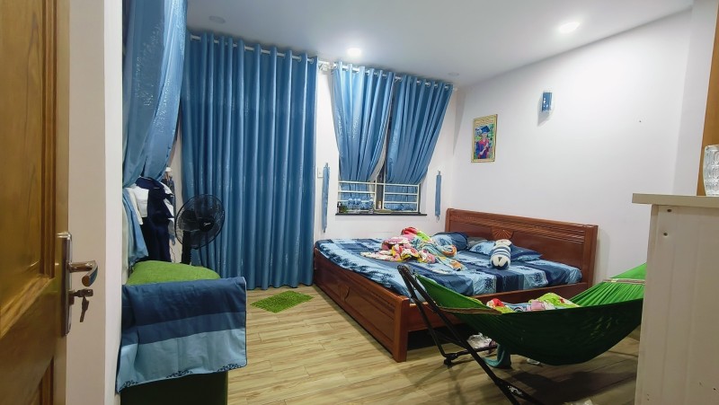 Bán nhà  đường 109, Phước Long B, Q9, Thủ Đức, TP HCM. DT 58m2, 4 tầng, giá 6,76  tỷ.