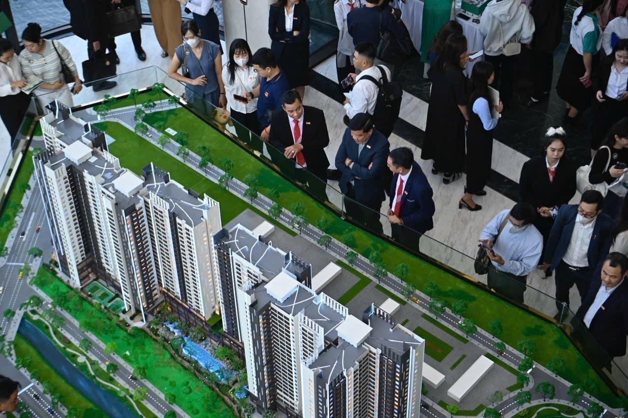 Ưu đãi hôm nay chỉ tại Thuận An sơ hữu căn hộ The Emerald Garden View chỉ 9tr/m2