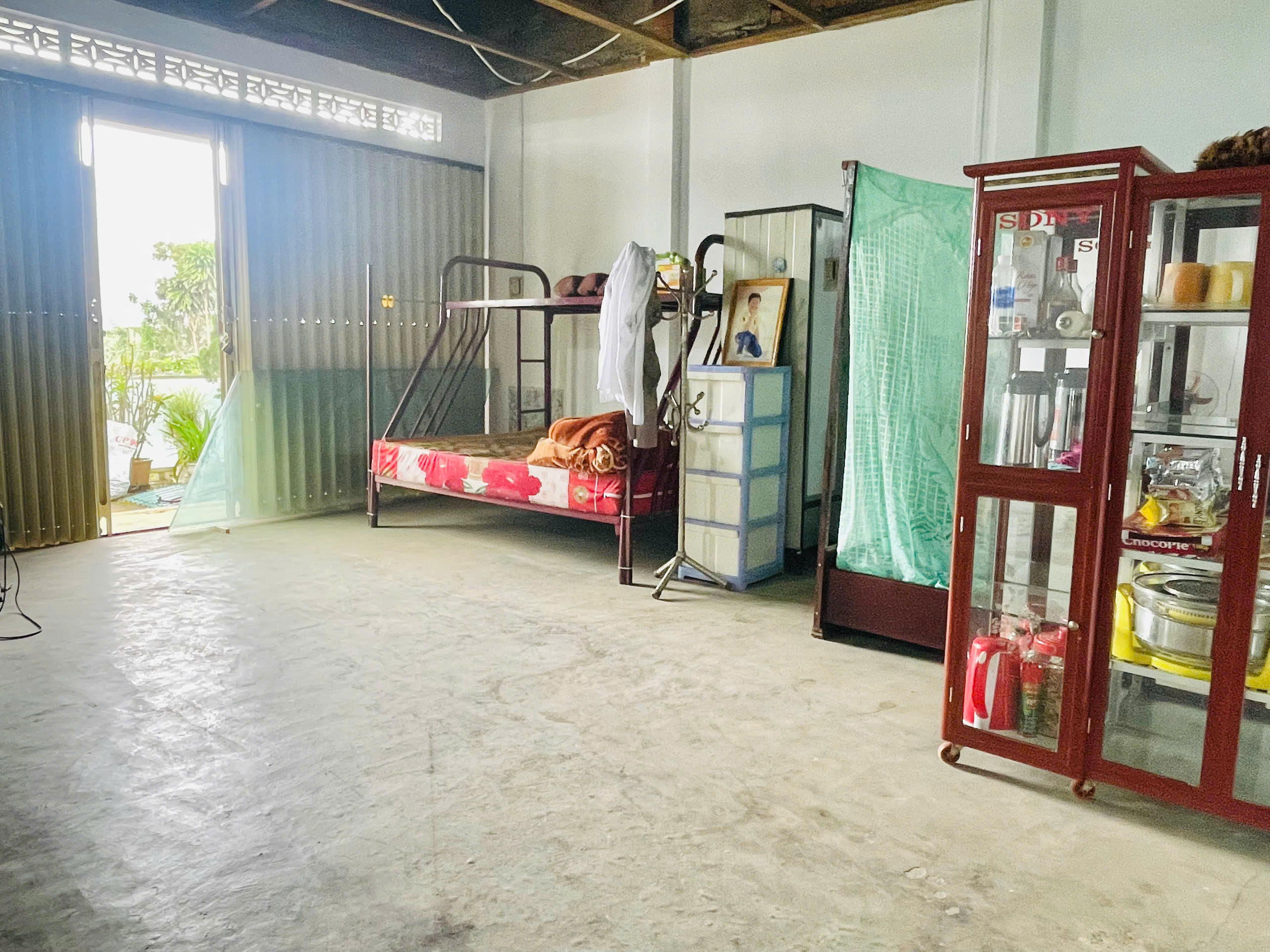 CHỦ NGỘP HẠ 400 TRIỆU – BÁN ĐẤT TẶNG NHÀ 2 MẶT TIỀN KINH DOANH ĐƯỜNG DÀI THẾ DƯƠNG, ĐƠN DƯƠNG