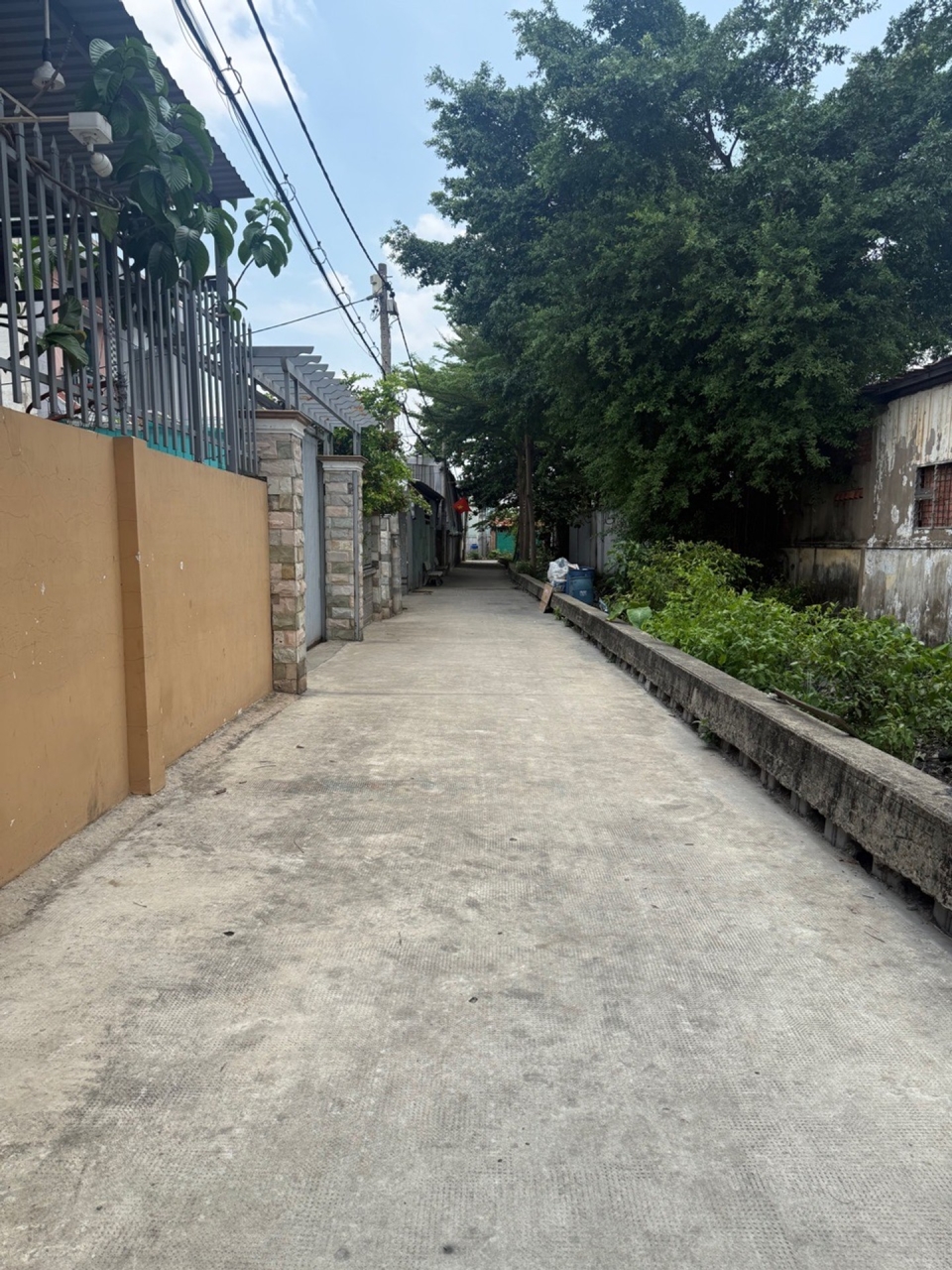 [L2539*] Nhà 2 tầng vuông vức sát ĐH Văn Hiến – Giá 3.x tỷ