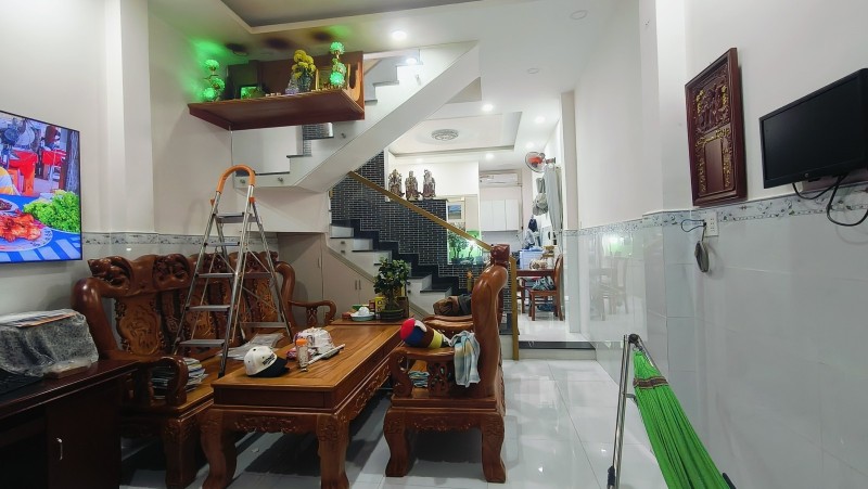 Bán nhà  đường 109, Phước Long B, Q9, Thủ Đức, TP HCM. DT 58m2, 4 tầng, giá 6,76  tỷ.