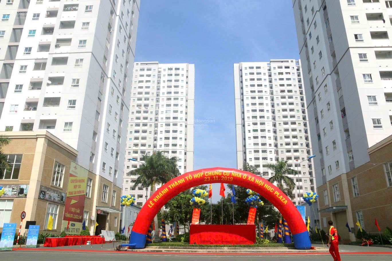 Chính chủ bán căn hộ 2PN HQC Plaza full nội thất chỉ 1,55 tỷ sổ hồng riêng
