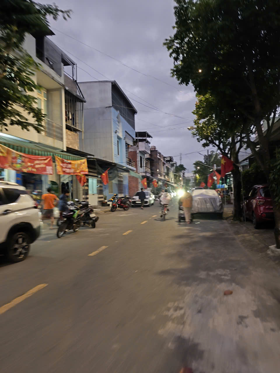 ♥ MT đường 7.5m Trần Thái Tông, Thanh Khê 60m2, 3 tầng đúc, đang cho thuê 12tr, 5.xx tỷ