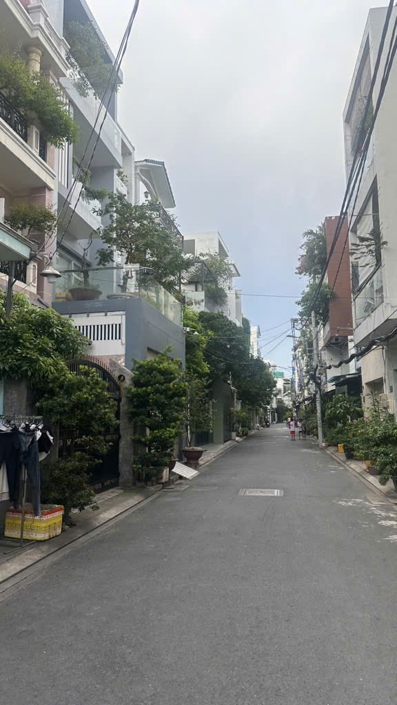 Bán Nhà Nguyễn Thế Truyện khu  Toàn Cao tầng Tân Sơn Nhì 118m2  Ngang 5.2m  4 Tầng  Hẻm Xe Hơi Nhỉnh 15 Tỷ