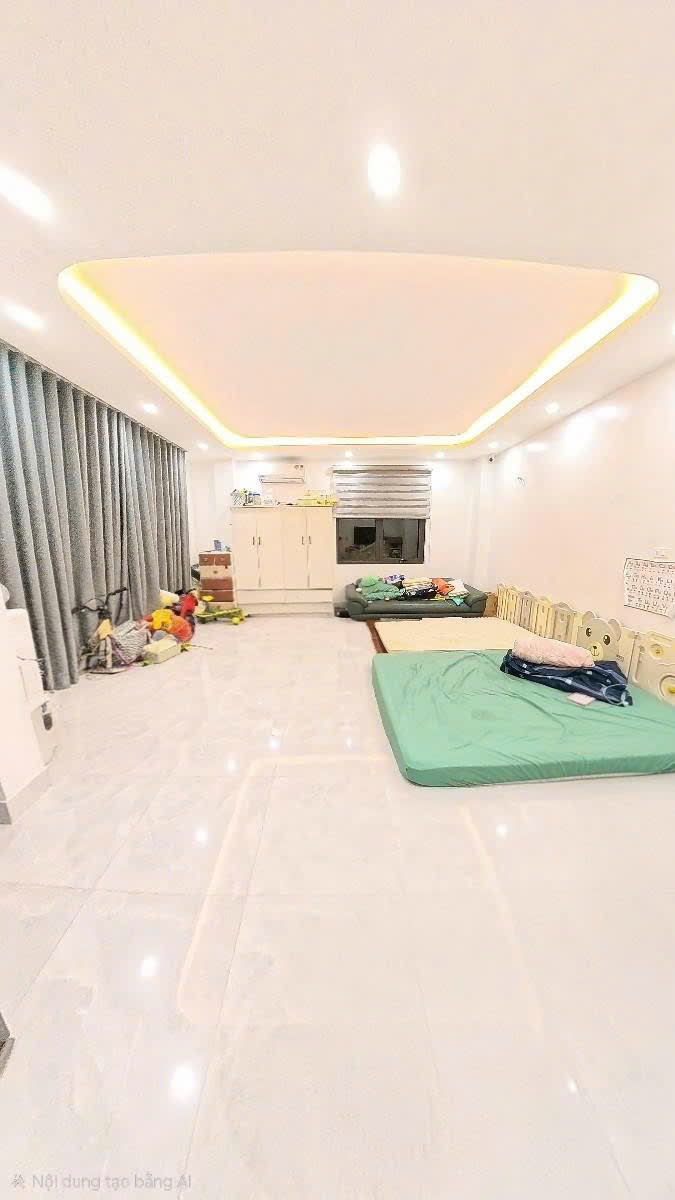 Bán nhà Ngọc Thụy 44m 5 tầng MT8.4m lô góc tương lai mặt phố giá 11 tỷ